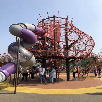 兒童游樂新紀元 超市蹦床、戶外拓展與商場淘氣城堡的整合開發(fā)與銷售